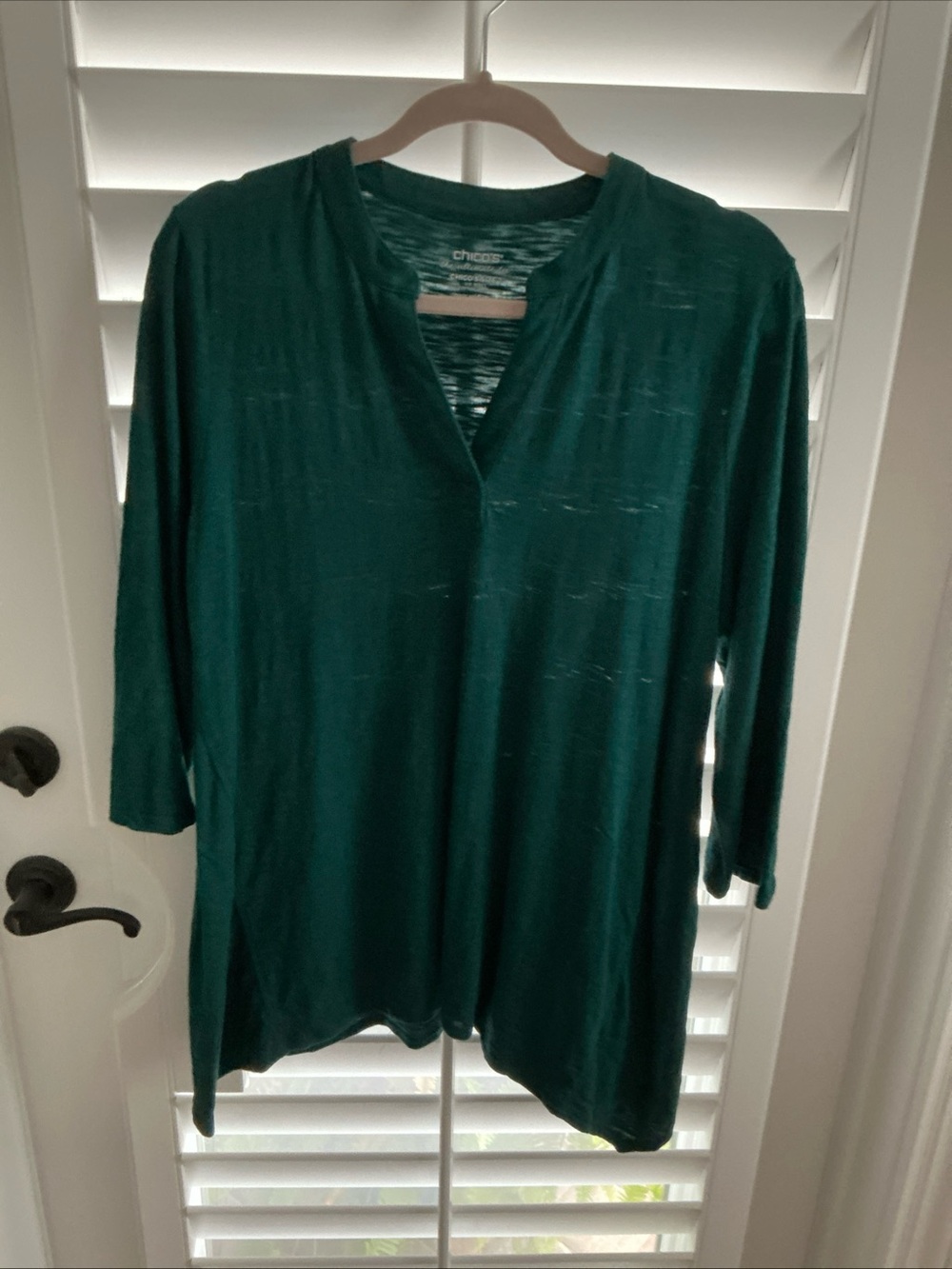 Chico's Emerald Green Split-Neck Tunic Top